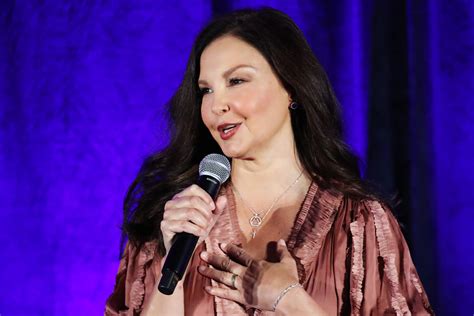 ashley judd face accident